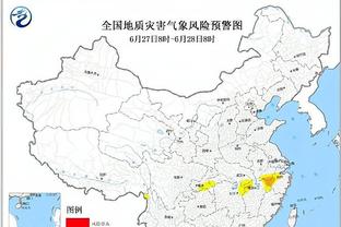 马克西-罗德里格斯晒图：我向摄影师借了相机，拍下梅西这张照片